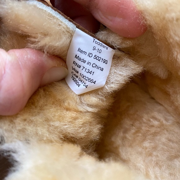 L.L. Bean Toddler’s Wicked Good Slippers - Picture 10 of 11